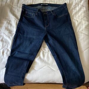 Levi’s skinny jeans